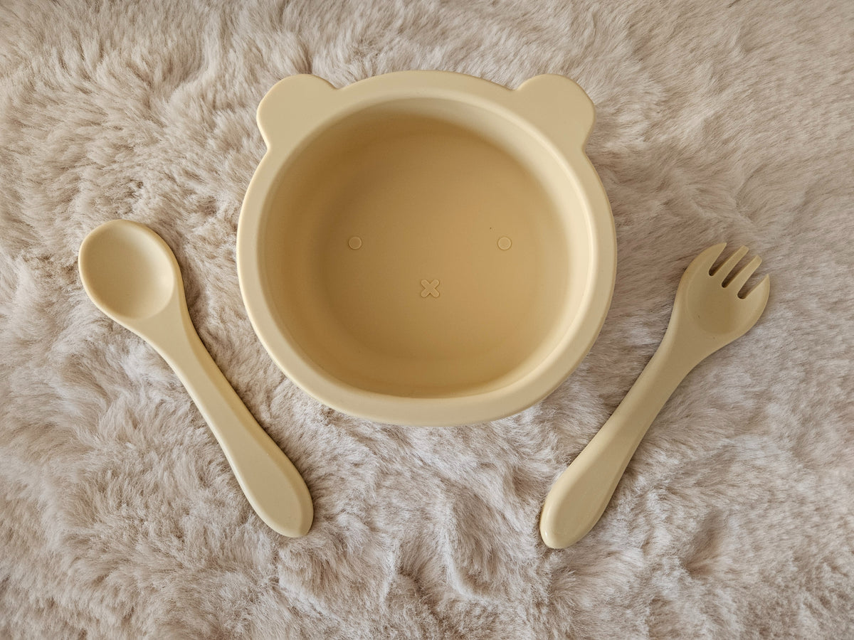 Bol et couverts en silicone, 4 mois et +, sans BPA