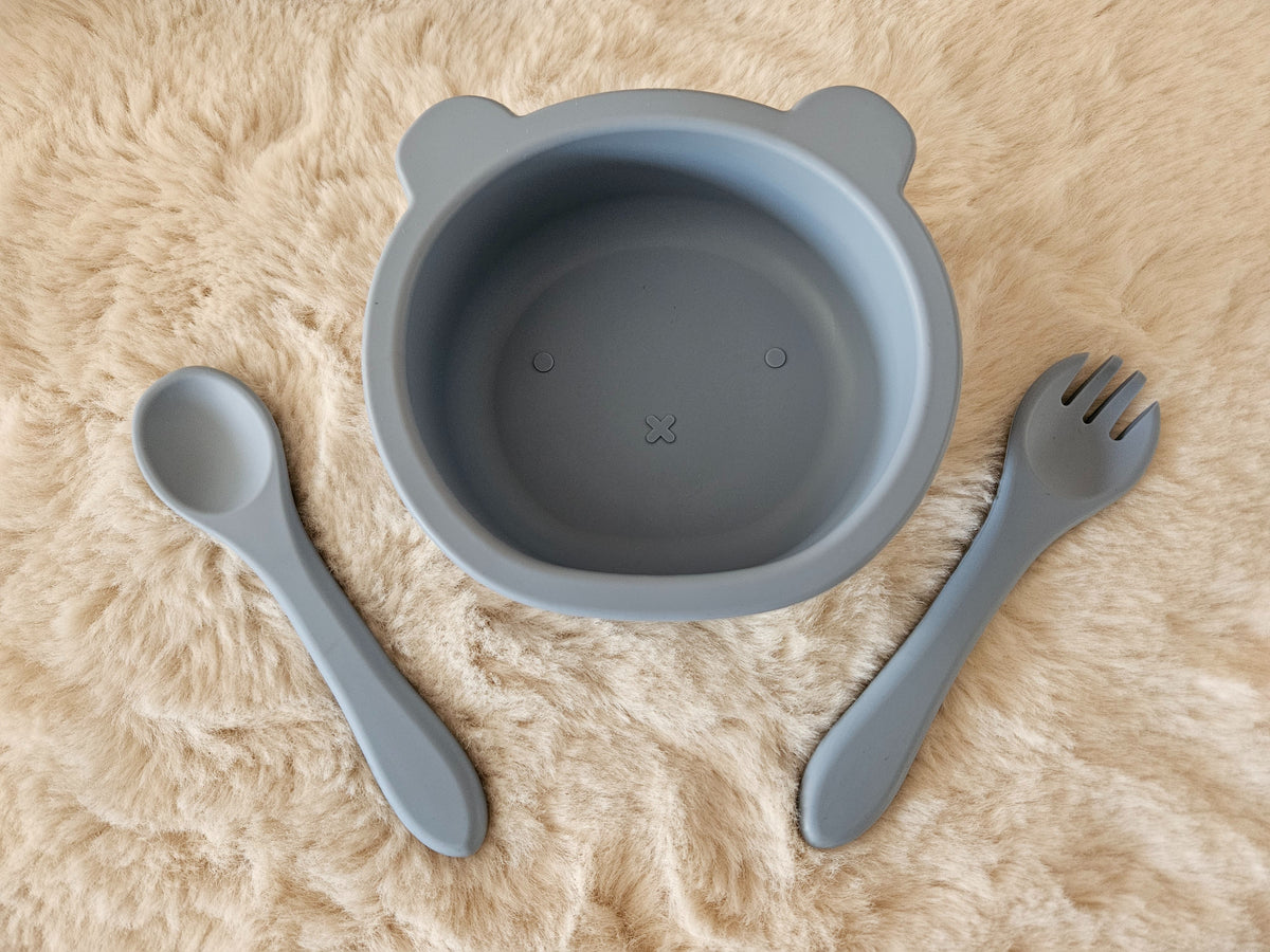 Bol et couverts en silicone, 4 mois et +, sans BPA