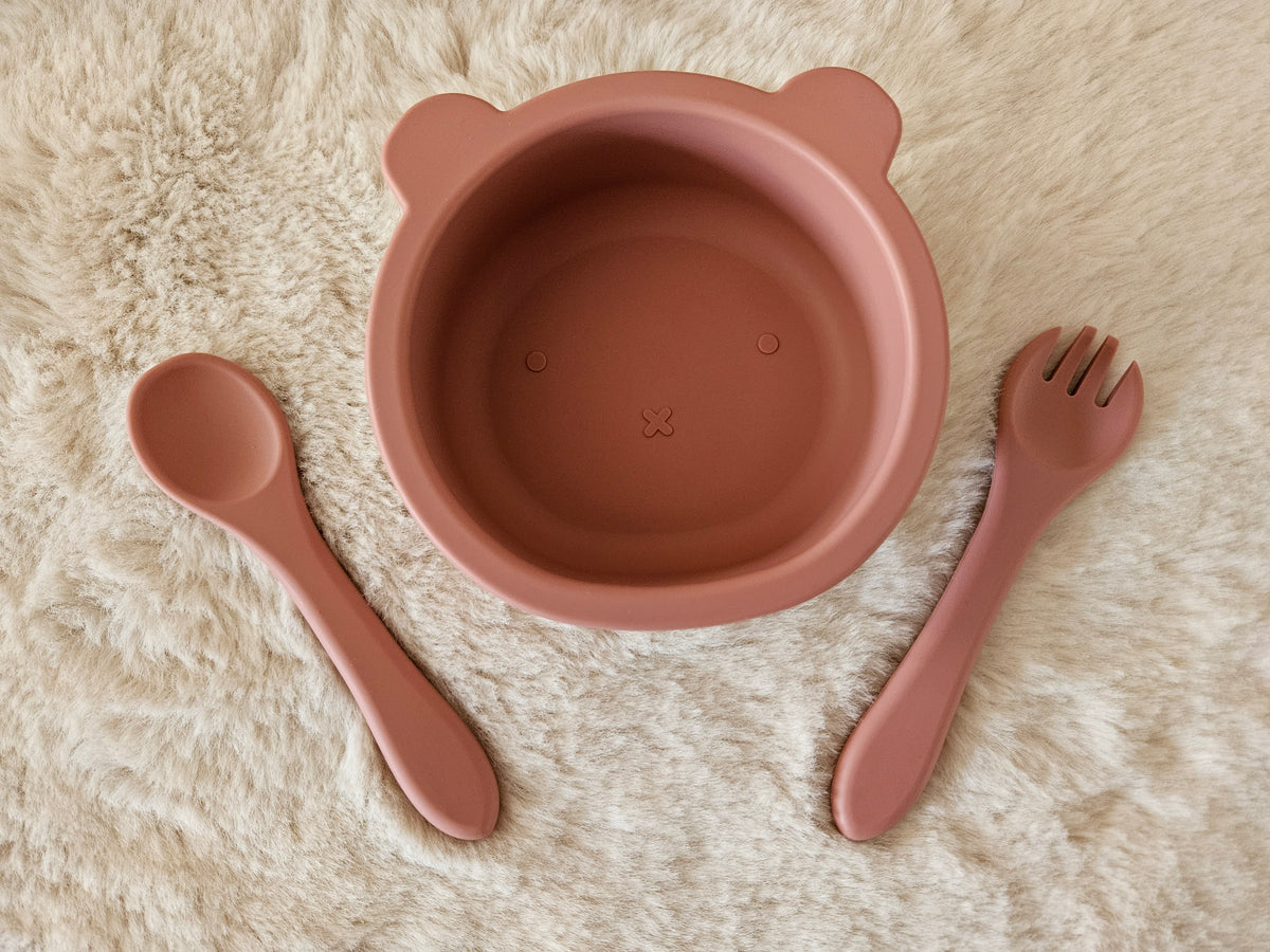 Bol et couverts en silicone, 4 mois et +, sans BPA